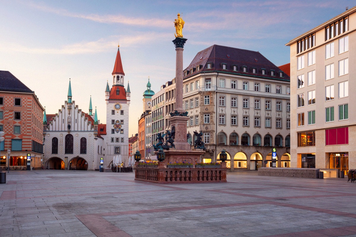Marienplatz with the New Town Hall and Frauenkirche from above